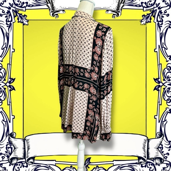 Free People ‘Changing Times’ Border Print Tunic Top in “Tea Combo” Size Large - Picture 13 of 16